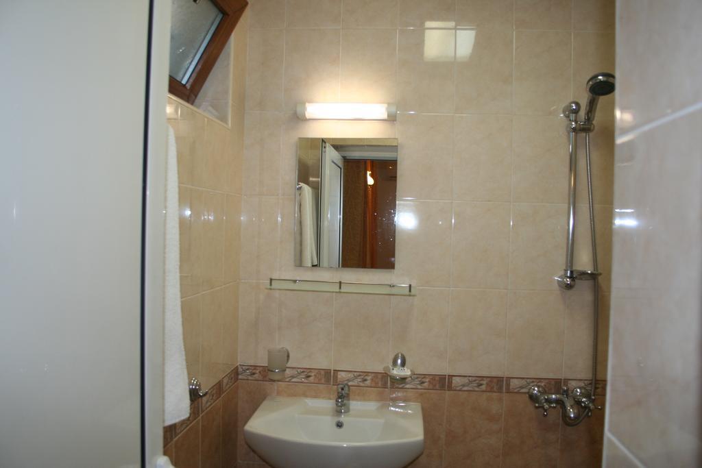 Todorova House Hotel Zlatograd Luaran gambar